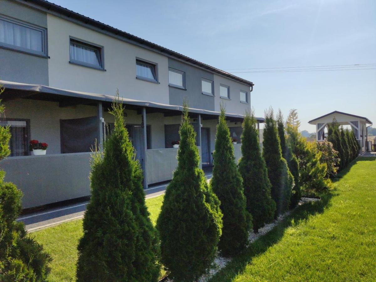 Aurora Ustka-Przewloka Aparthotel Εξωτερικό φωτογραφία